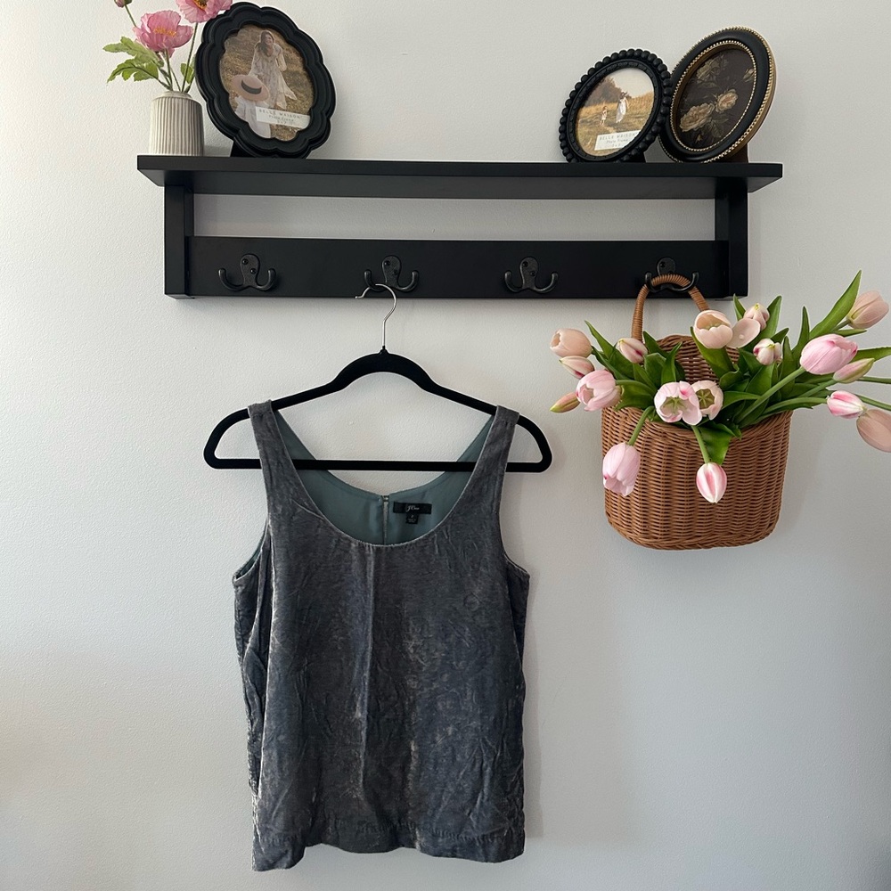 Gray Sleeveless Velvet Top